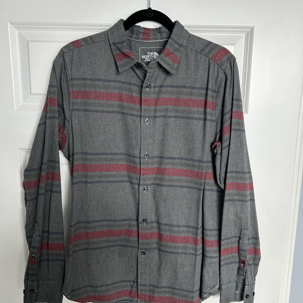 The North Face Men's Gray and Red Striped Flannel